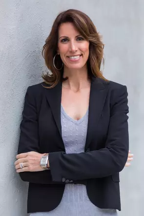 Liz Lynch Carrison, East Greenwich, Real Estate Agent